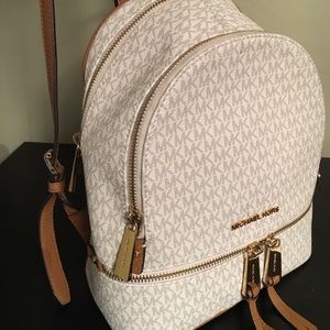 Michael Kors Signature Rhea Backpack